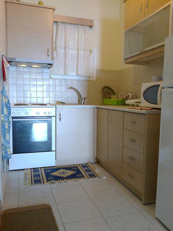Ferienwohnung To Ampelaki Tsoukaládhes Zimmer foto